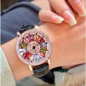 Quartz WATCH for women with colorful rhinestones embellishments